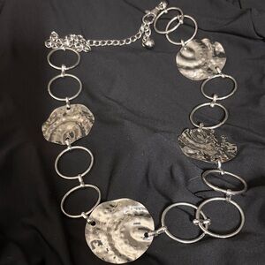Elegant Silver Circle Link Necklace